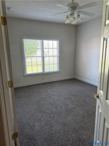 225 Lighthouse Pointe, Prince George, VA 23860