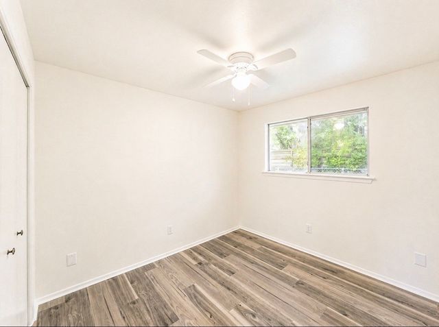 614 W Grenoble Drive, Grand Prairie, TX 75052