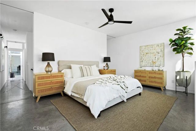 1121 Abbot Kinney, Venice, CA 90291