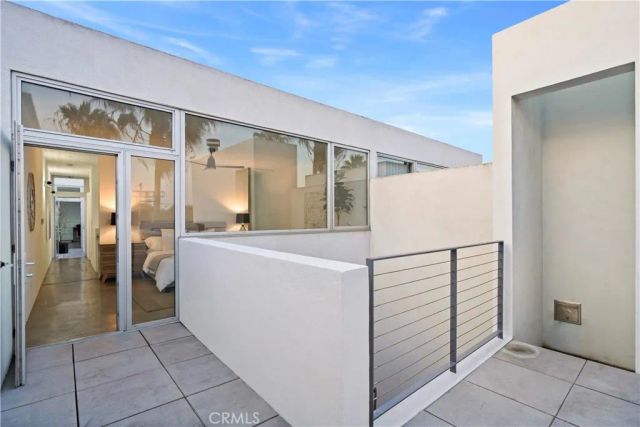 1121 Abbot Kinney, Venice, CA 90291