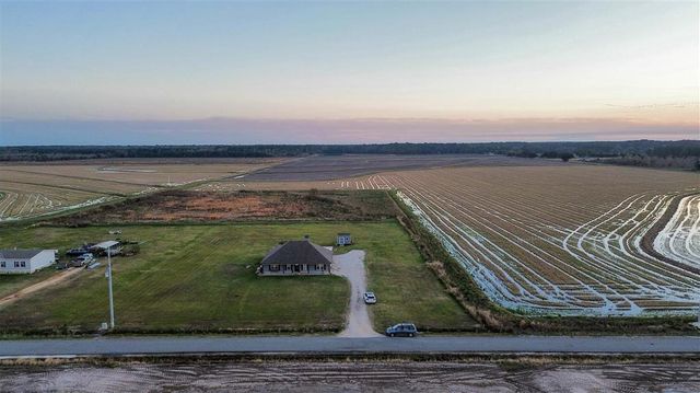 15175 Ardoin Cove Road, Welsh, LA 70591
