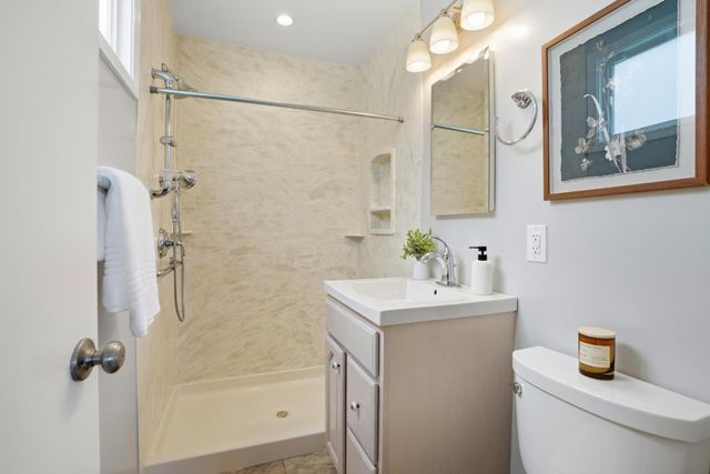 715 Skyline Drive, Daly City, CA 94015