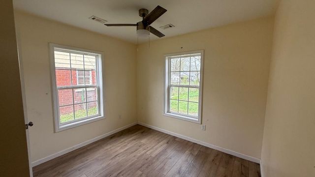 86 W DEMPSTER AVE, Memphis, TN 38109