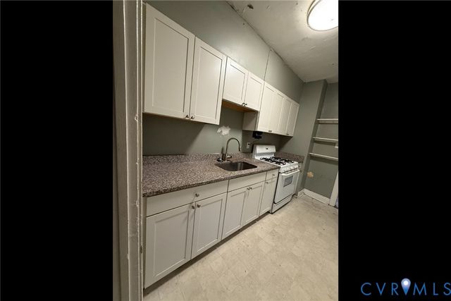 407 Brown Ave, Hopewell, VA 23860