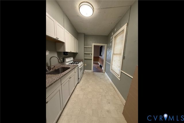 407 Brown Ave, Hopewell, VA 23860