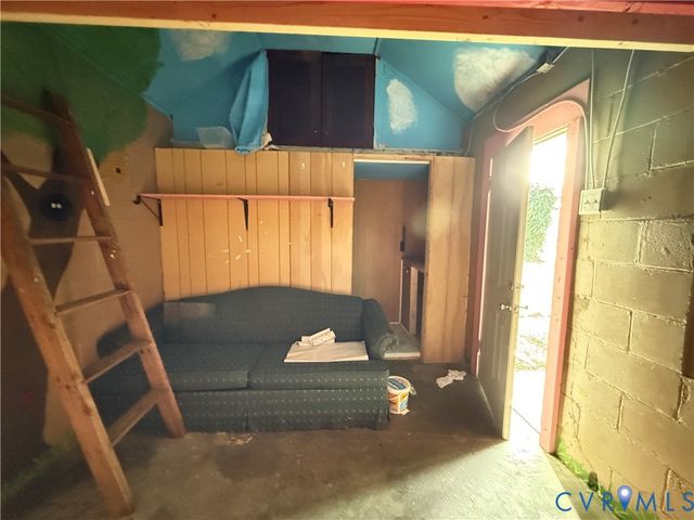 407 Brown Ave, Hopewell, VA 23860