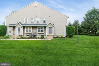 104 COVENTRY WAY, Mount Laurel, NJ 08054
