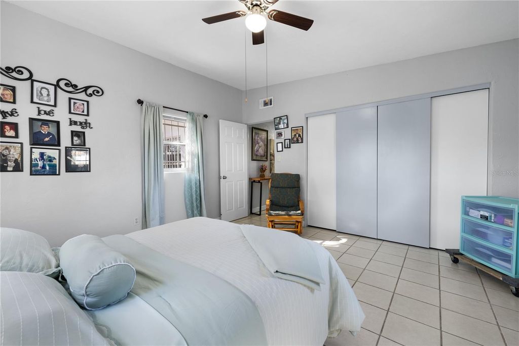 Image 18 of property listing at 1401 WILTON AVENUE, Orlando, FL 32805