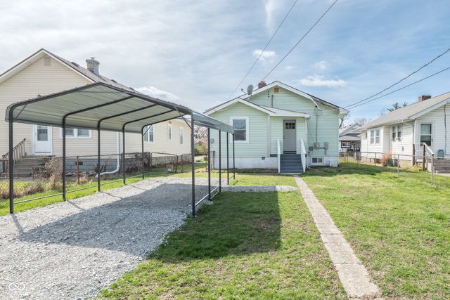 831 Wallace Avenue, Indianapolis, IN 46201