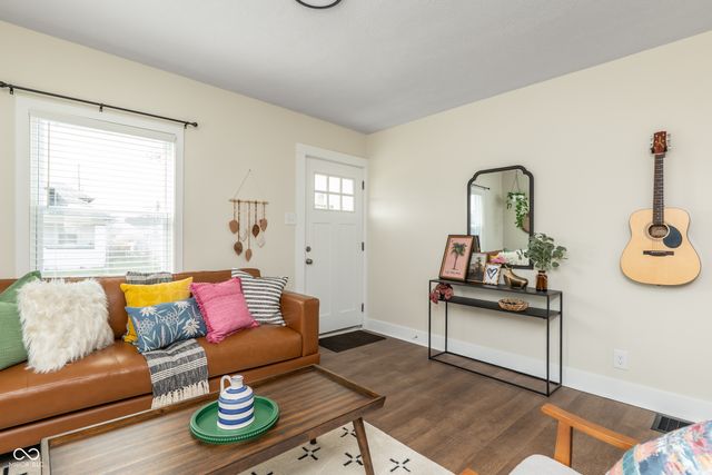 831 Wallace Avenue, Indianapolis, IN 46201