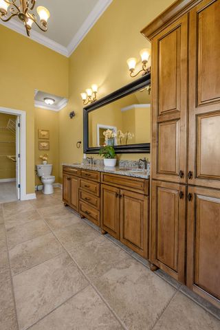 108 Stirling Lane, Versailles, KY 40383