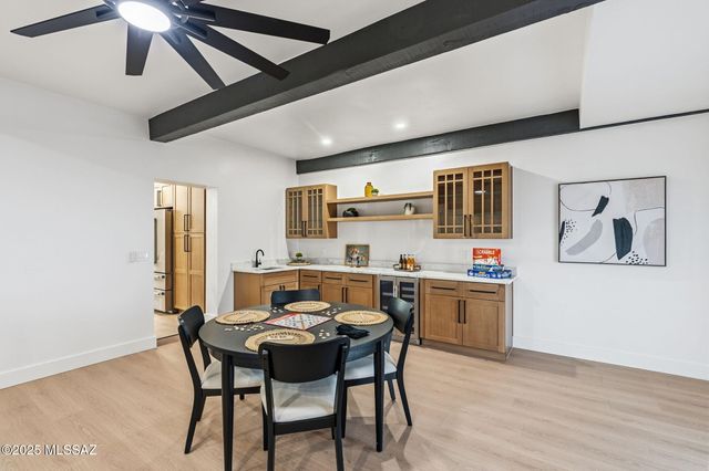 12450 N La Cholla Boulevard, Tucson, AZ 85755