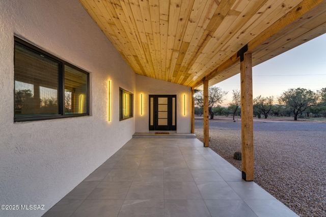 12450 N La Cholla Boulevard, Tucson, AZ 85755