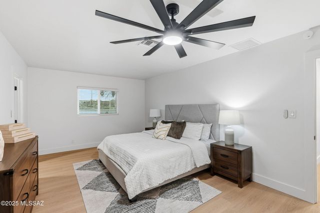 12450 N La Cholla Boulevard, Tucson, AZ 85755