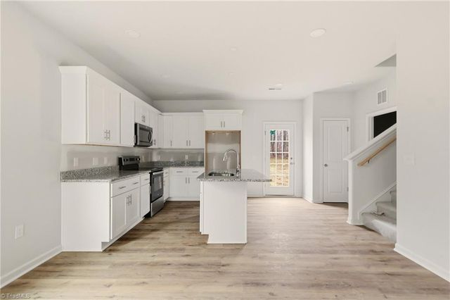 1103 Craver Drive, Lexington, NC 27292