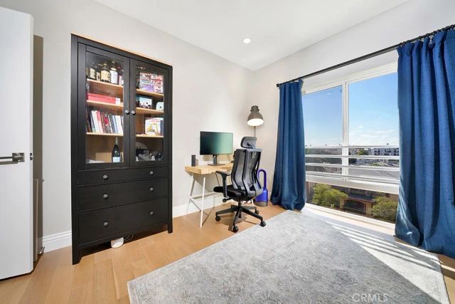 2939 Leeward Avenue 516, Los Angeles, CA 90005