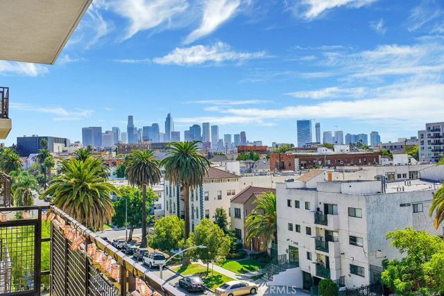 2939 Leeward Avenue 516, Los Angeles, CA 90005