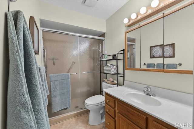 1262 Coral Bells Court, St Louis, MO 63146