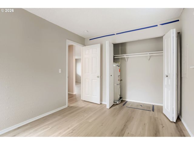 7555 N PORTSMOUTH Ave, Portland, OR 97203