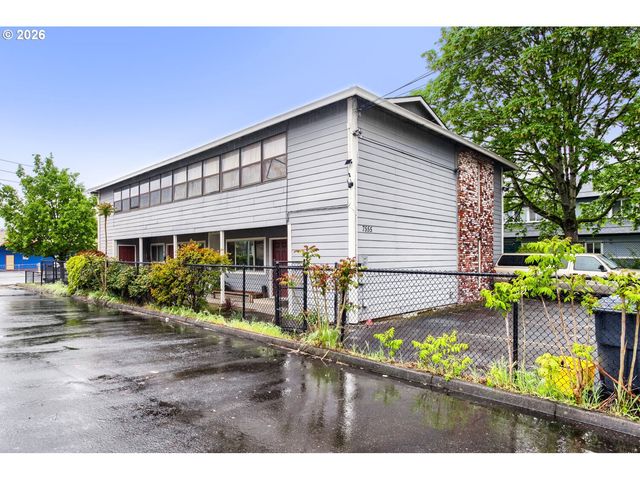 7555 N PORTSMOUTH Ave, Portland, OR 97203