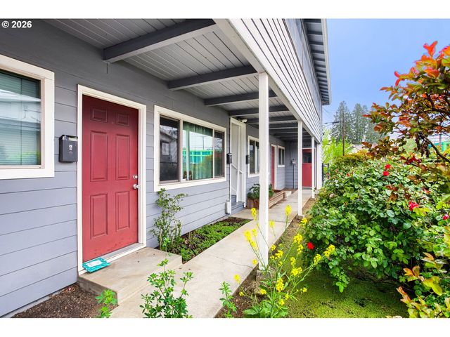 7555 N PORTSMOUTH Ave, Portland, OR 97203