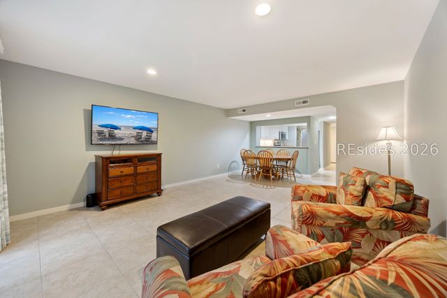 113 Shipyard Dr Apt 150, Hilton Head Island, SC 29928