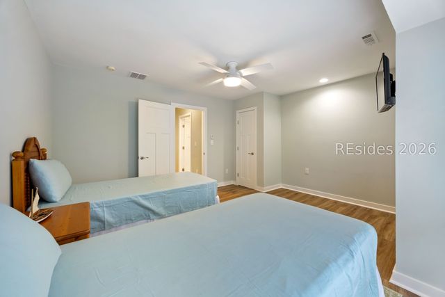 113 Shipyard Dr Apt 150, Hilton Head Island, SC 29928