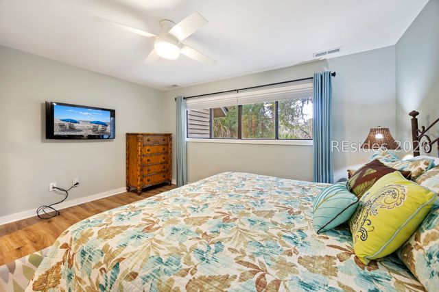 113 Shipyard Dr Apt 150, Hilton Head Island, SC 29928