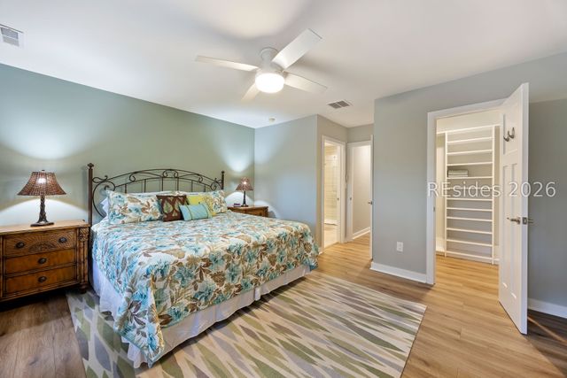 113 Shipyard Dr Apt 150, Hilton Head Island, SC 29928