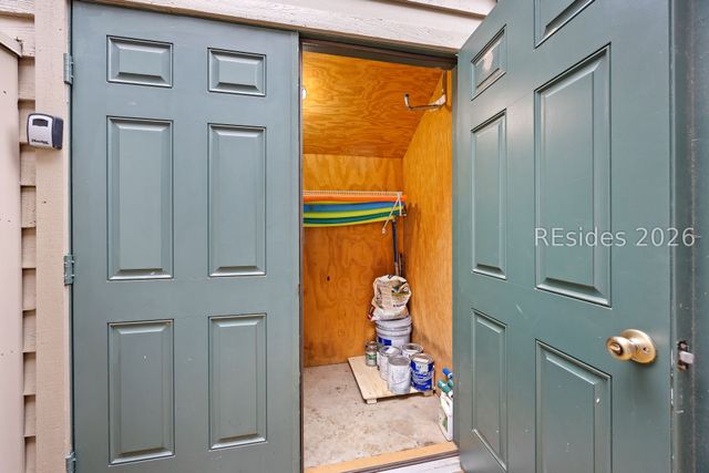 113 Shipyard Dr Apt 150, Hilton Head Island, SC 29928