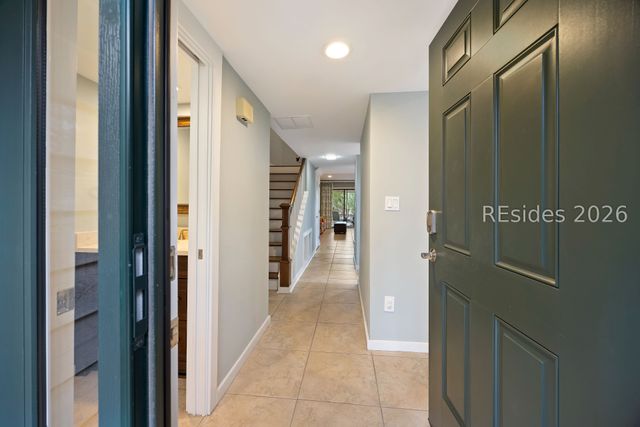 113 Shipyard Dr Apt 150, Hilton Head Island, SC 29928