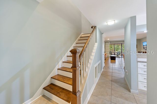 113 Shipyard Dr Apt 150, Hilton Head Island, SC 29928