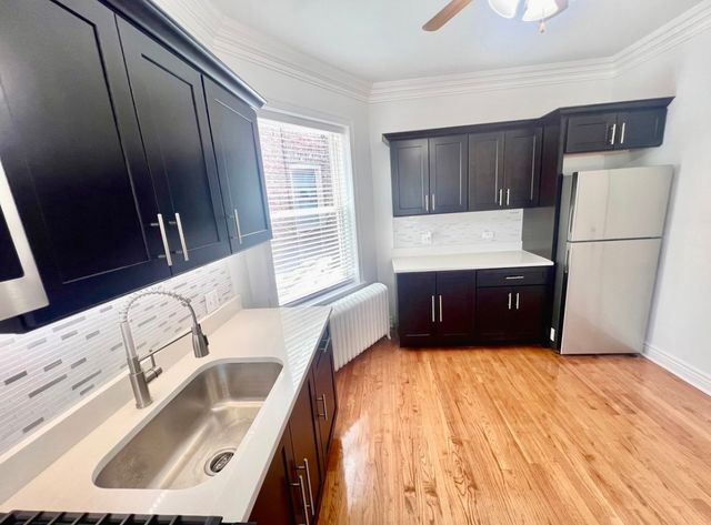 6619 CERMAK Road 2F, Berwyn, IL 60402
