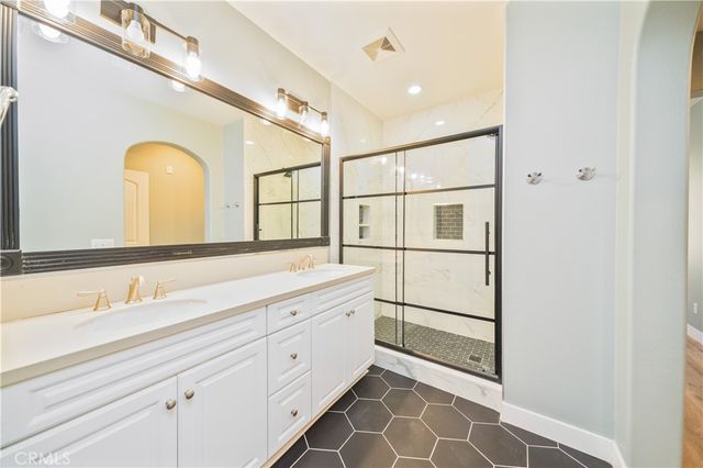 557 S Kroeger, Anaheim, CA 92805