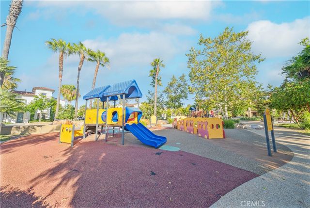 557 S Kroeger, Anaheim, CA 92805