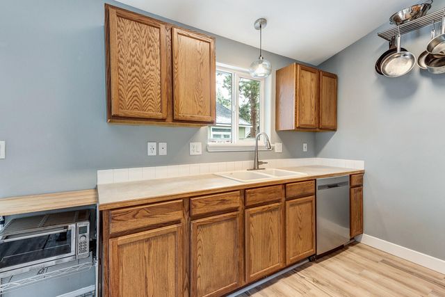 61016 Honkers Lane, Bend, OR 97702