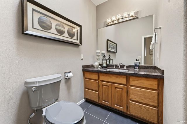 2937 Crystal Dr, Kelseyville, CA 95451