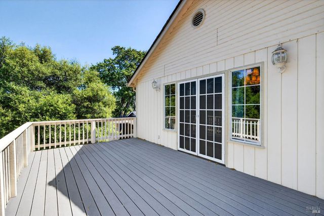 2937 Crystal Dr, Kelseyville, CA 95451