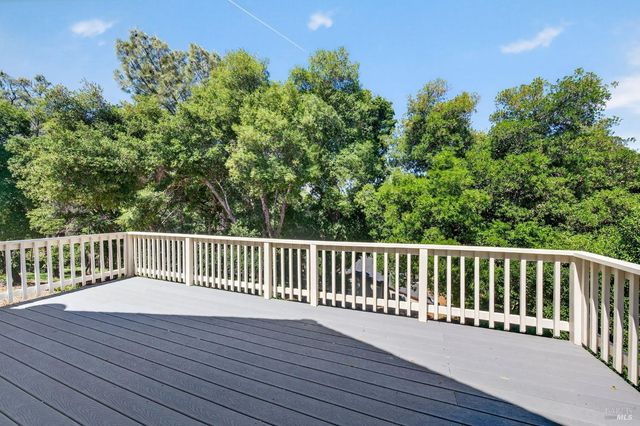 2937 Crystal Dr, Kelseyville, CA 95451