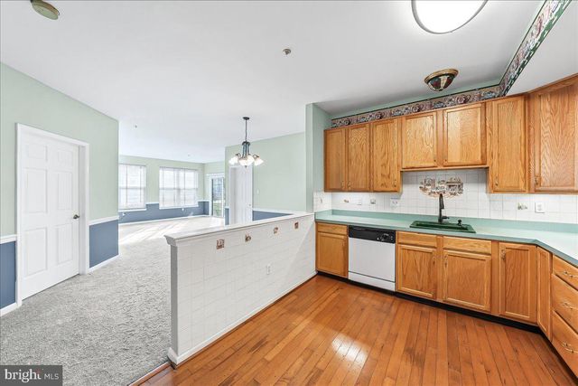 1588 NICKLAUS DR, Springfield, PA 19064