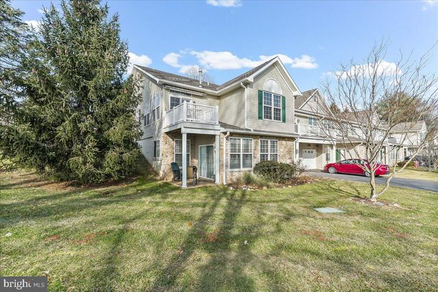 1588 NICKLAUS DR, Springfield, PA 19064