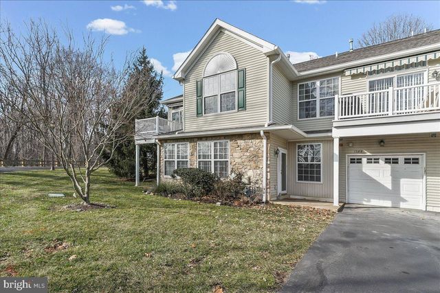 1588 NICKLAUS DR, Springfield, PA 19064