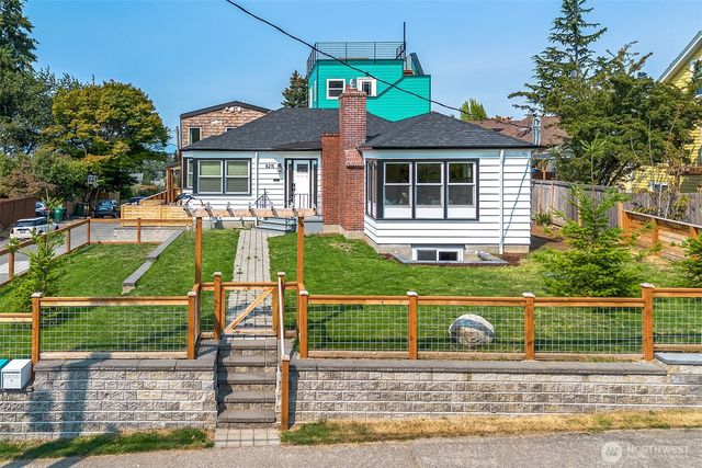 8215 4th Avenue NE, Seattle, WA 98115