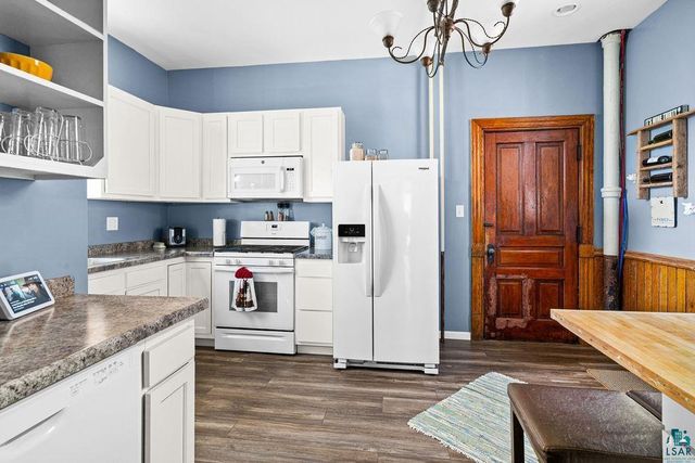 1211 Weeks Ave, Superior, WI 54880