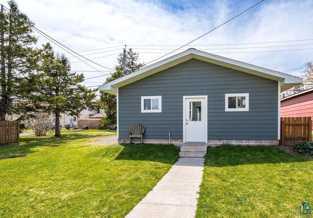 1211 Weeks Ave, Superior, WI 54880