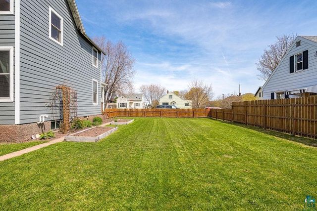 1211 Weeks Ave, Superior, WI 54880