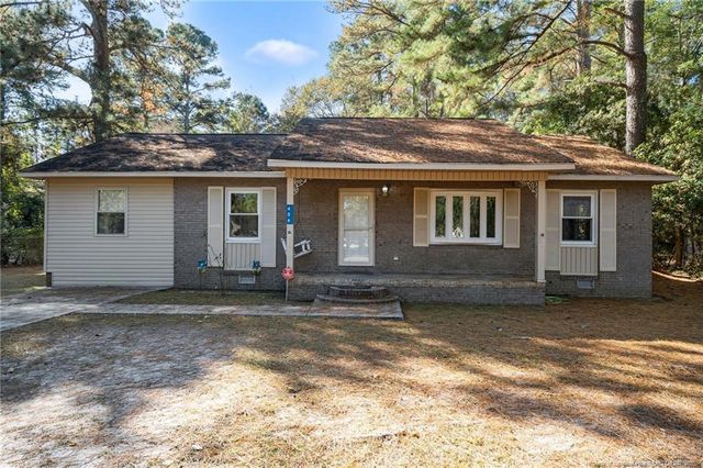 406 Mundy Street, Maxton, NC 28364