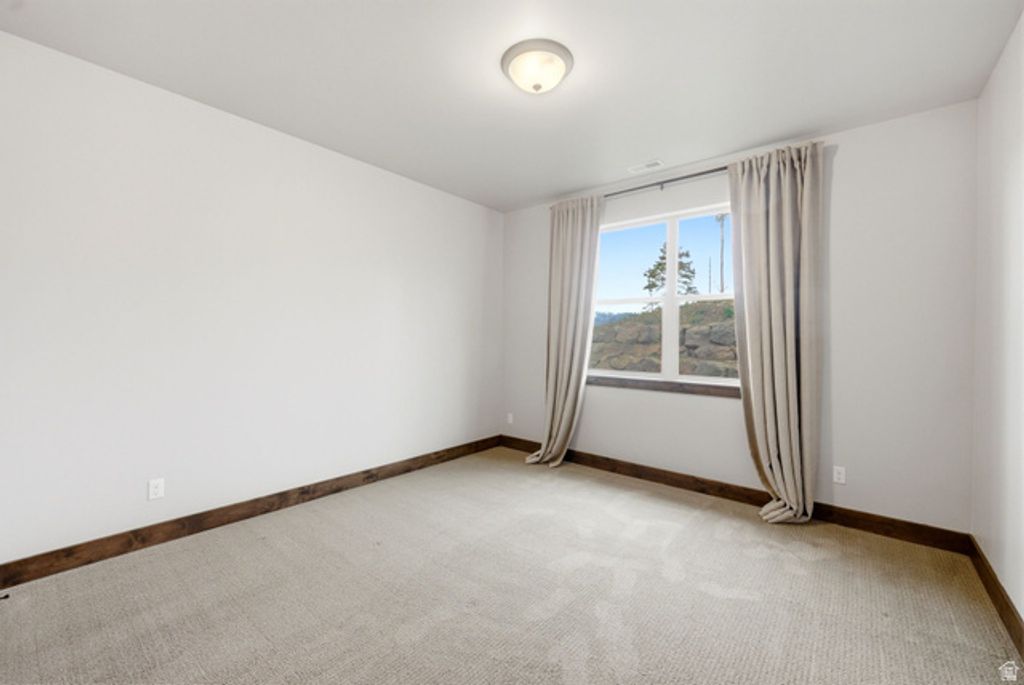 Image 40 of property listing at 14525 N ASHER WAY #55D, Kamas, UT 84036
