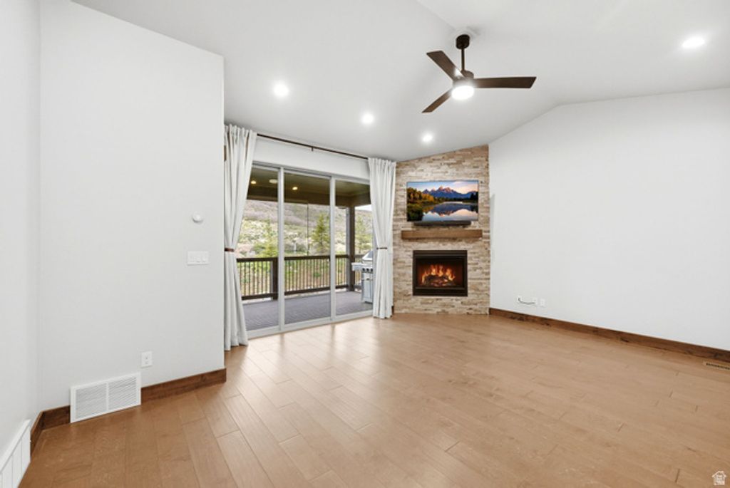Image 8 of property listing at 14525 N ASHER WAY #55D, Kamas, UT 84036