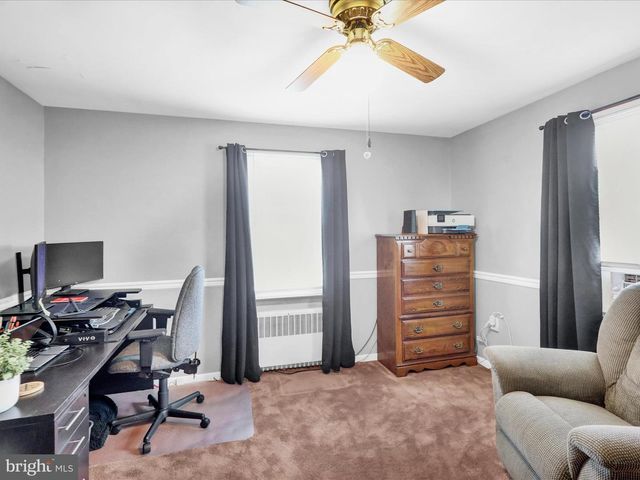 235 W RACE ST, Fleetwood, PA 19522